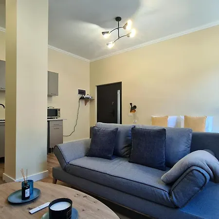 Zeiiss Apartment